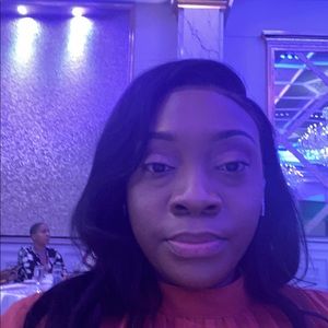 Meet your Posher, Kathiana